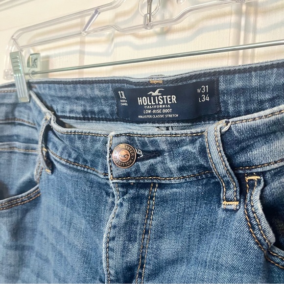 ✧・゚hollister classic low rise flare jeans - Picture 3 of 5